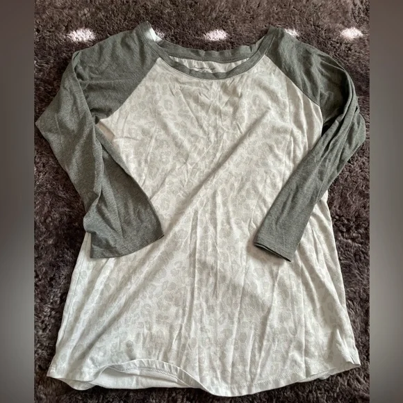 Lot of 7 size large tees - Picture 13 of 16